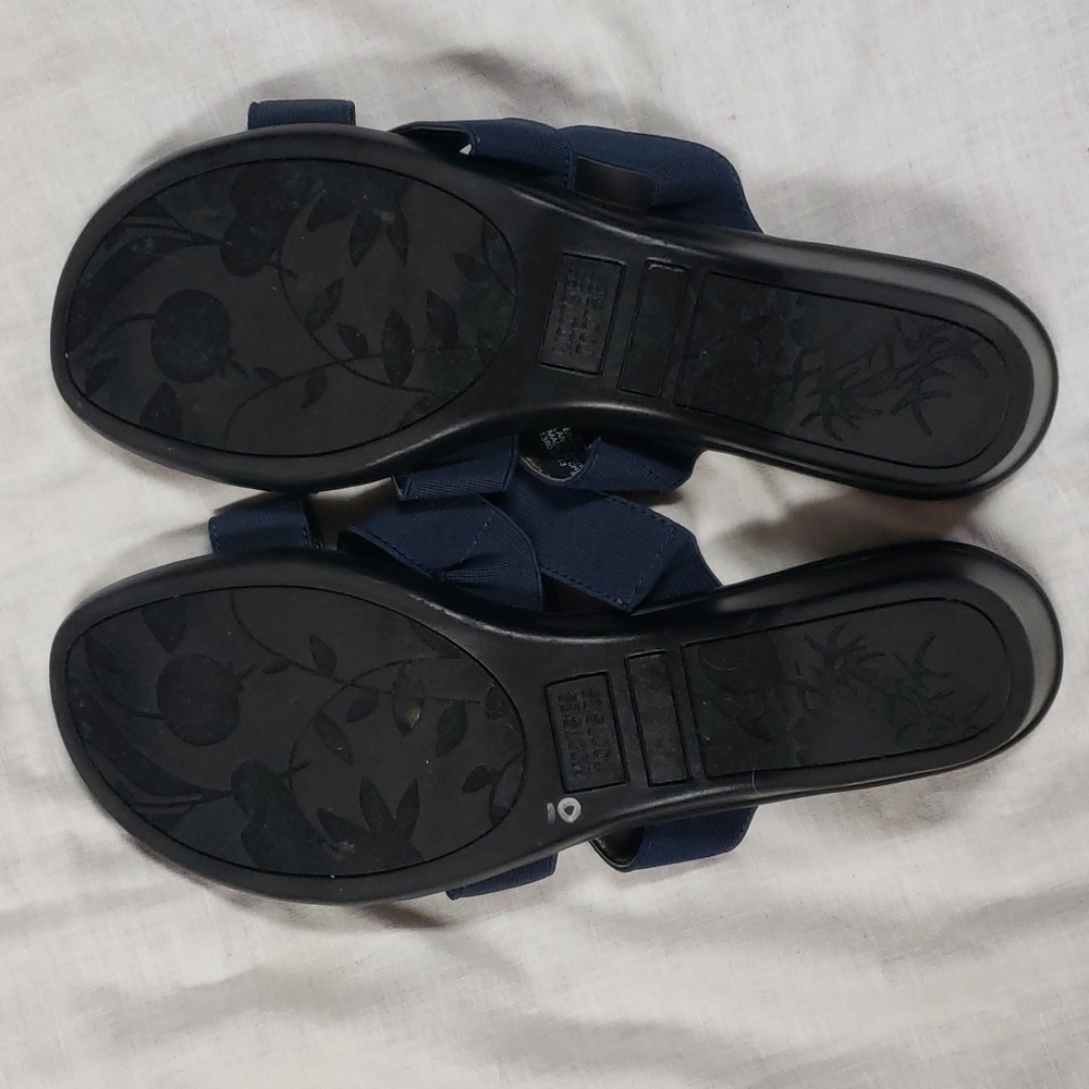 💥CLEARANCE💥Mootsies Tootsies Navy Strappy Slide Sandals Sz 9.5M - Picture 6 of 12